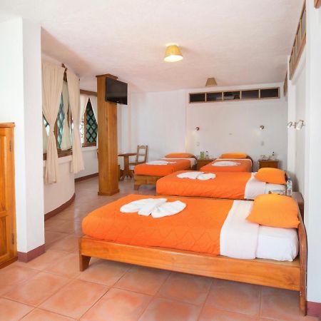 Hotel Mainao Puerto Ayora  Eksteriør bilde