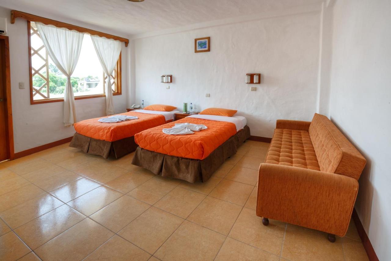 Hotel Mainao Puerto Ayora  Eksteriør bilde