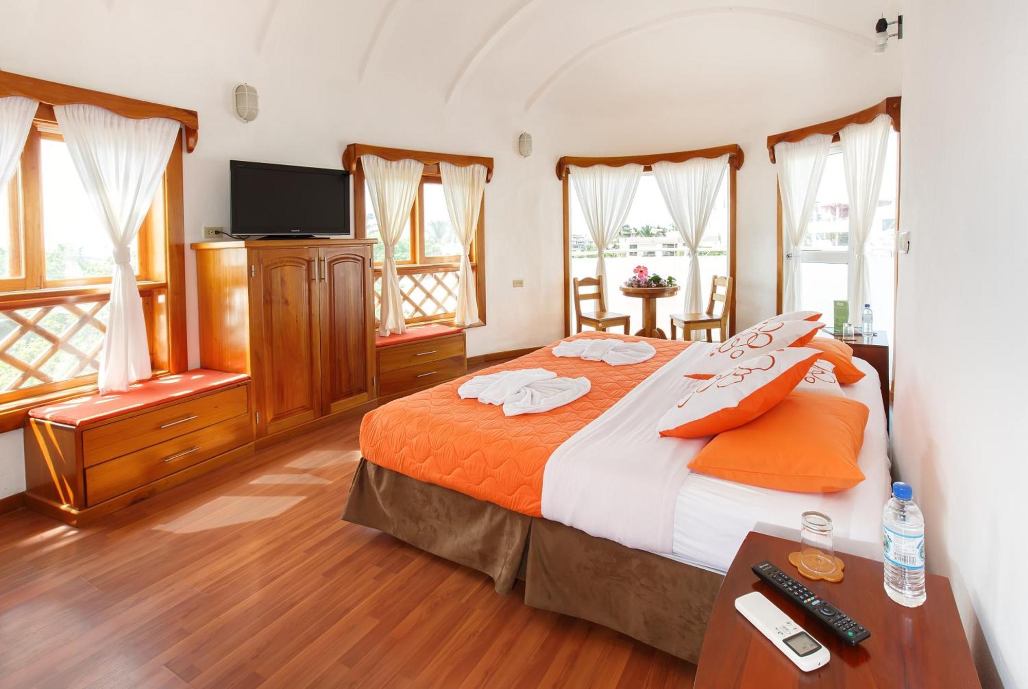 Hotel Mainao Puerto Ayora  Eksteriør bilde